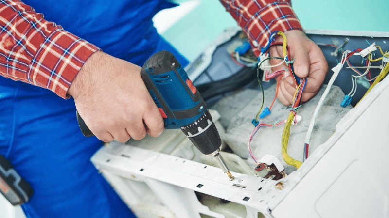 Gebze Vaillant Vaillant çamaşır makinesi kart tamiri – Su almama arızası orijinal parça ile giderildi. - Teknik servis örneği